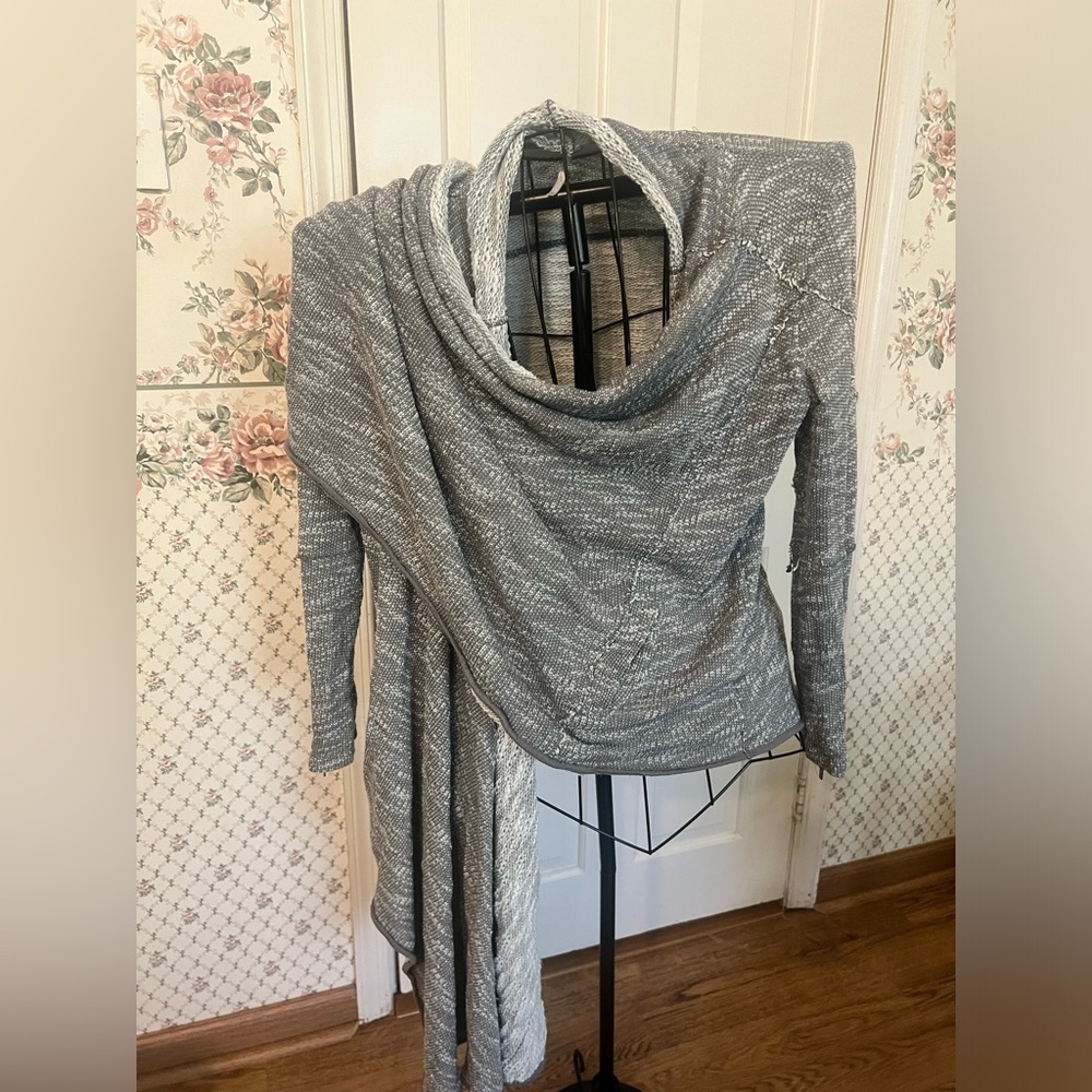 Free people Loop Cardigan Cream Grey wrap waterfall frayed distressed lagenlook - Picture 2 of 16